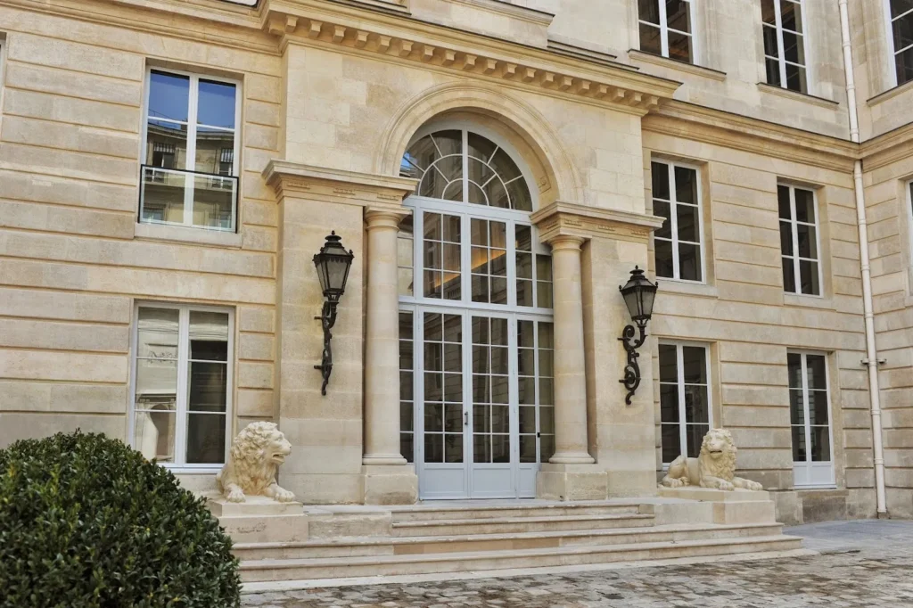 Avocat Ozan AKYUREK (PARIS)
