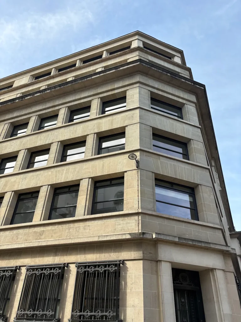 Avocat Douceline CHABORD (PARIS)