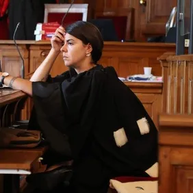 Avocat Charlotte DE BASTOS VALENTE (ROCHEFORT)