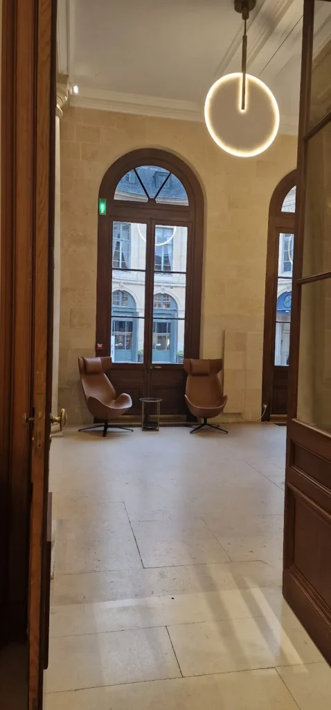 Avocat Clara HAINSDORF (PARIS)