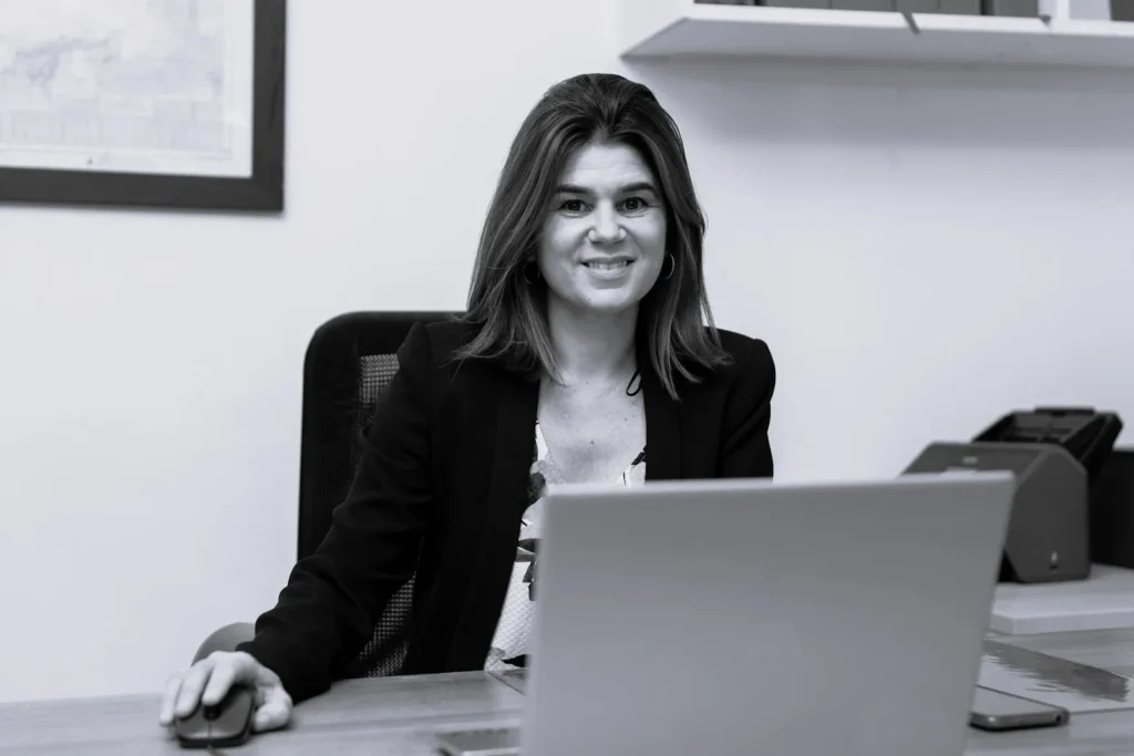 Avocat Emma JEANGEORGE (PARIS)