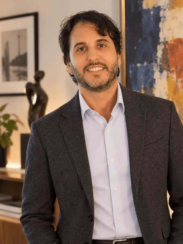 Avocat Alain UZAN (PARIS)